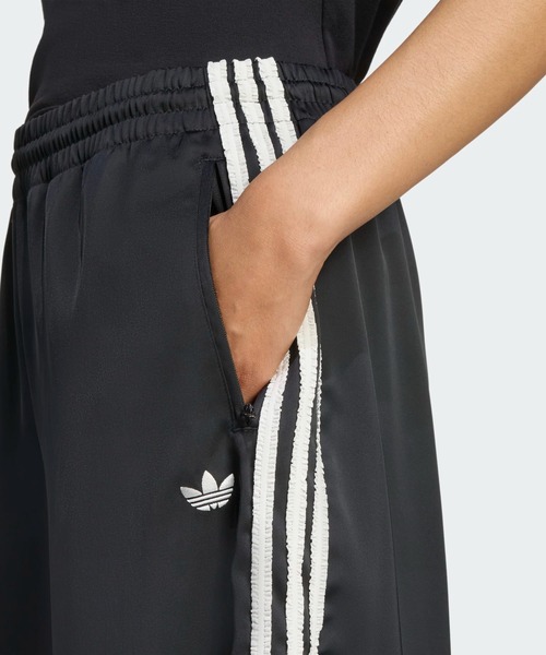 セール】サテン ワイドレッグパンツ ラッフル スリーストライプス WIDE