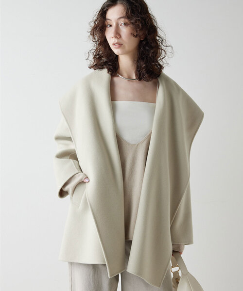 GALLARDAGALANTE（ガリャルダガランテ）の「リバーショールコート