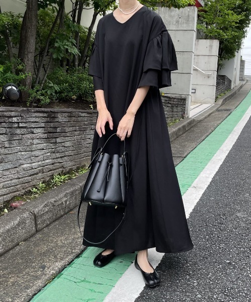 五分袖フリルロングワンピース（ワンピース）｜PERNA（ペルナ）の