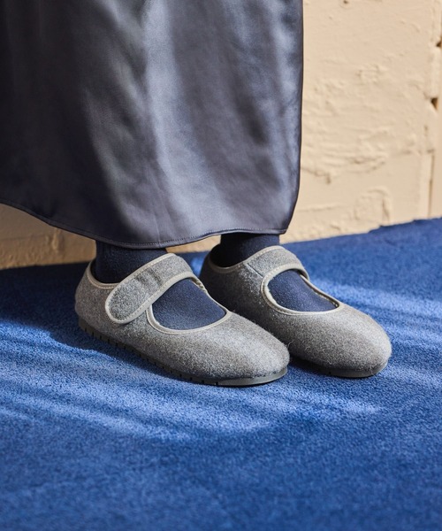 niko and（ニコアンド）の「オリジナルストラップシューズ