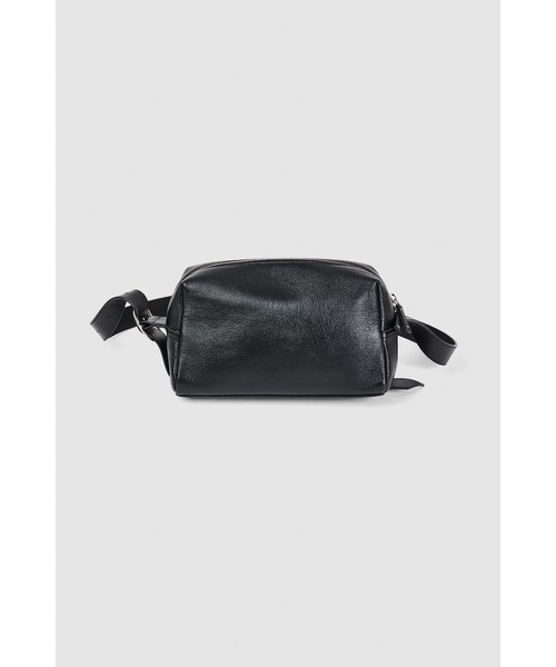 YENN（イエン）の「YENN クロスボディバッグ（ボディバッグ/ウエスト