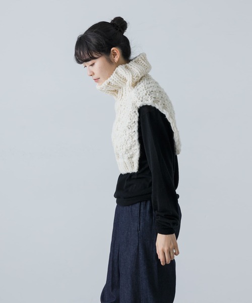 かぐれ（カグレ）の「ペルーショルダーニットウォーマー（ネック