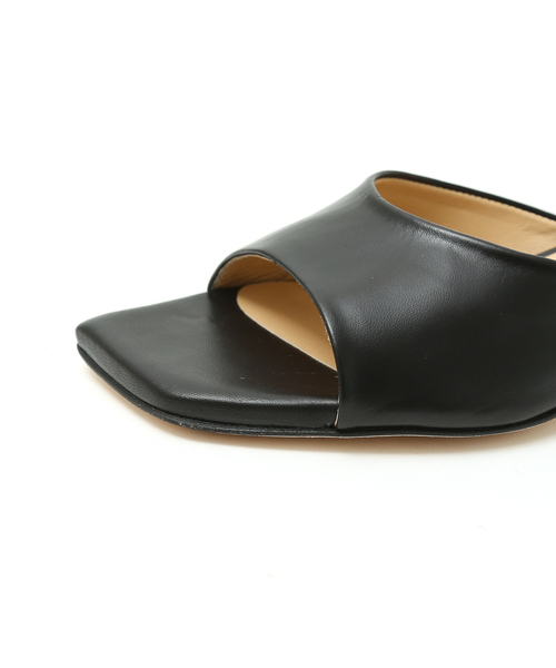 ペリーコ PELLICO ミュール ブラックスエード PELLICO ミュール