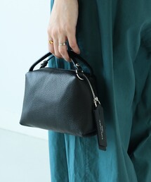 GIANNI CHIARINI｜ジャンニ キアリーニのショルダーバッグ（ブラック