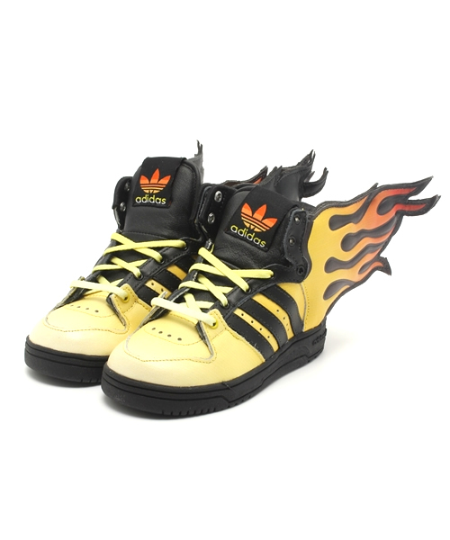 adidas Originals by JEREMY SCOTT（アディダスオリジナルスバイ