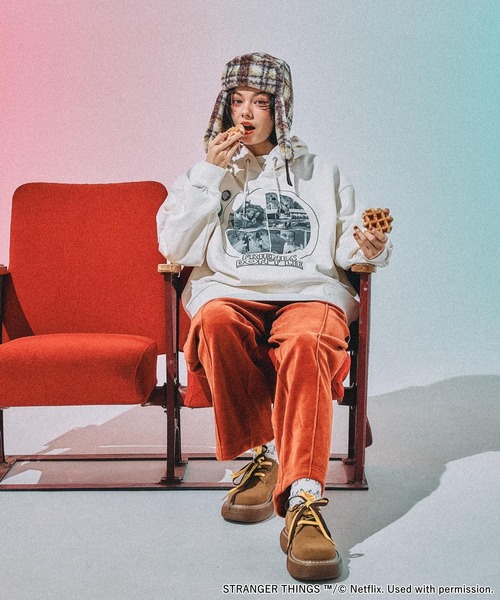 niko and（ニコアンド）の「【STRANGER THINGS】コラボ 缶バッチ