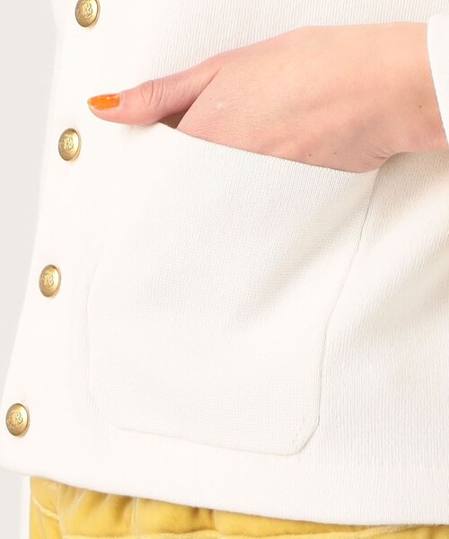 caban（キャバン）の「□コットンカシミヤ エンブレムクルーネック