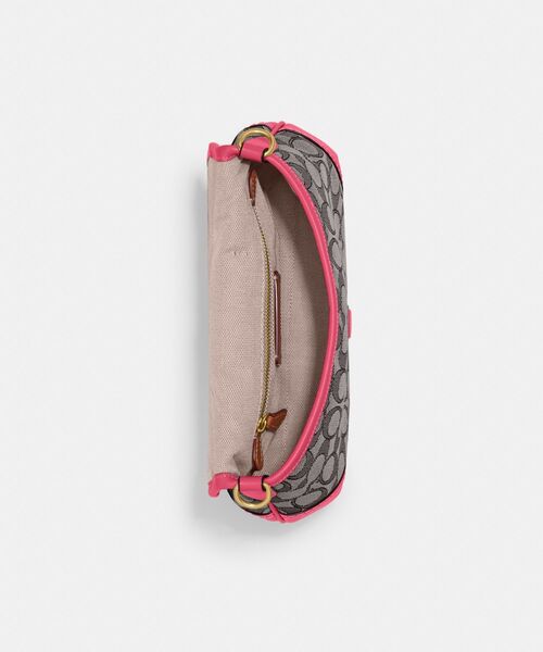 COACH（コーチ）の「ソーホー バッグ・シグネチャー ジャカード