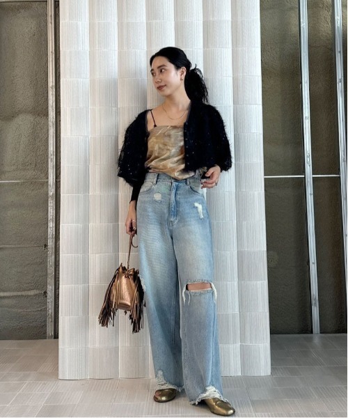 Ameri（アメリ）の「BRUSHED LACE VOLUME SLEEVE BLOUSE（シャツ