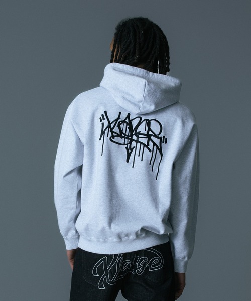 TAGGING PULLOVER HOODED SWEAT（パーカー）｜XLARGE（エクストラ