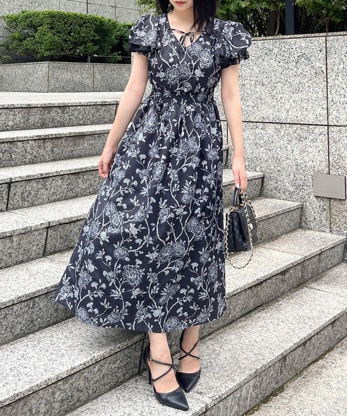 セール】オリジナル花柄ロングフレアワンピース（ワンピース）｜ROYAL