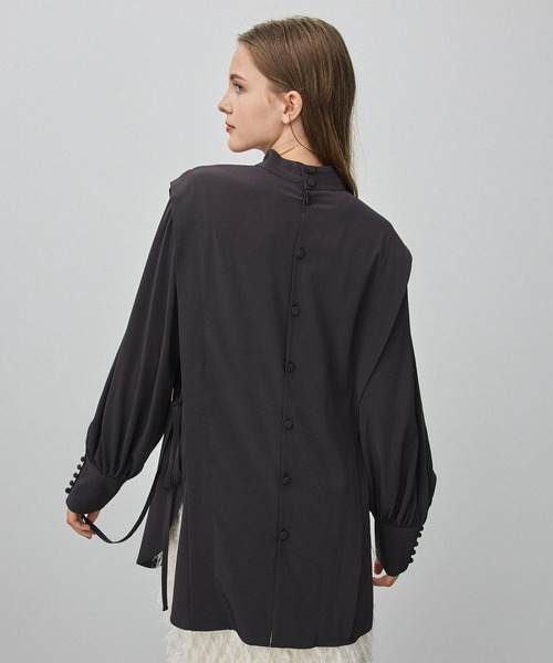 PUBLIC TOKYO（パブリックトウキョウ）の「ステッチバンドカラー