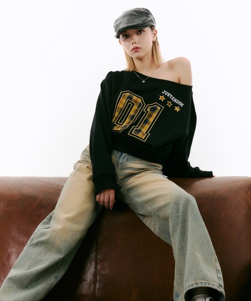 JUST A NOON（ジャストアヌーン）の「ワンショルスウェット