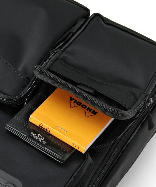 WHITE MOUNTAINEERING（ホワイトマウンテニアリング）の「White