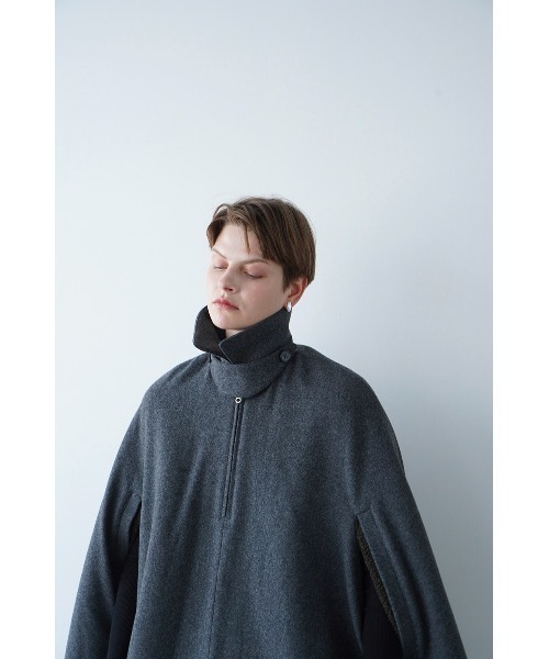 CLANE（クラネ）の「REVERSIBLE BOA MILITARY CAPE COAT（ミリタリー