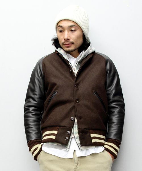 BEAMS PLUS（ビームスプラス）の「SKOOKUM×BEAMS PLUS / 別注 アワード