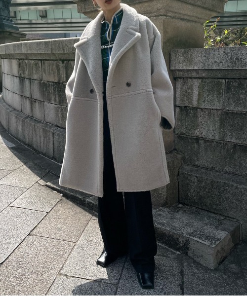 Ameri（アメリ）の「REVERSIBLE BOA PONCHO COAT（ポンチョ）」 - WEAR