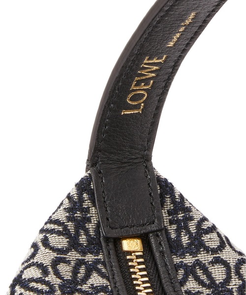 LOEWE（ロエベ）の「キュービィバッグ スモール (ジャカード&カーフ