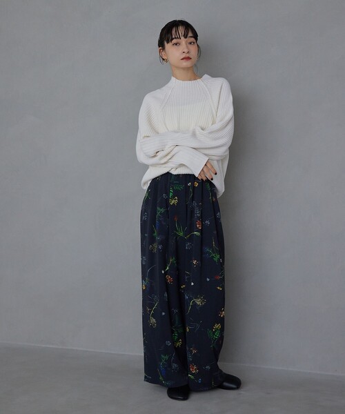 EMMEL REFINES＞EM フラワープリント イージーパンツ 2（その他パンツ