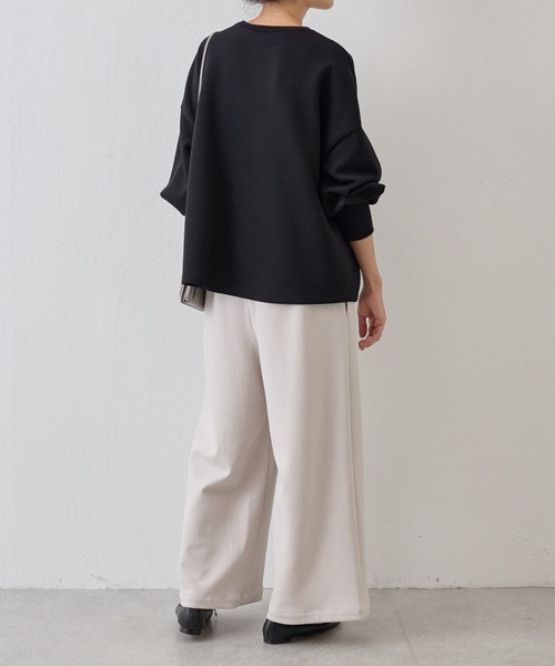 BEARDSLEY（ビアズリー）の「ダンボールパフトレーナー（Tシャツ