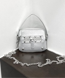 スタッズ」に該当するレディースのショルダーバッグ（シルバー/銀色系