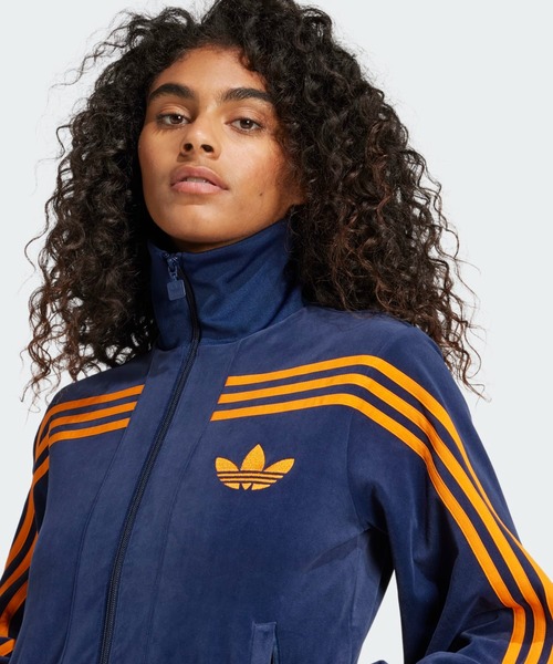 adidas（アディダス）の「VELOUR BB TT / アディダスオリジナルス