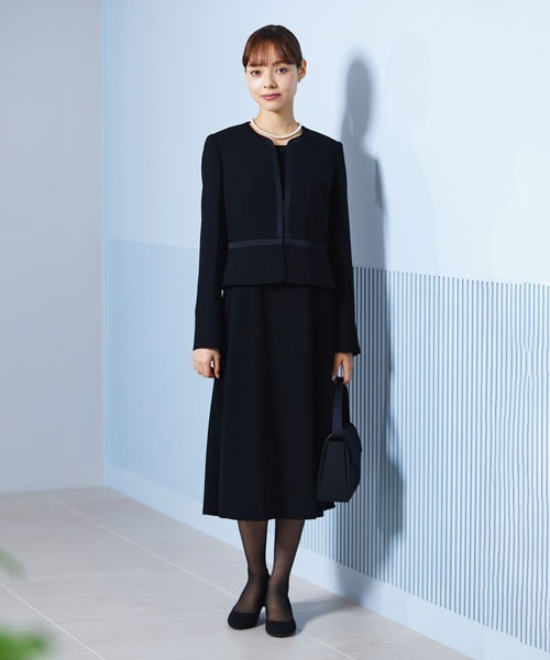 ゼクシィ1月号掲載】【喪服】【洗える】ノーカラー＆フレアワンピース