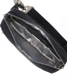 LeSportsac（レスポートサック）の「ESSENTIAL RECT XBODY ブラックC