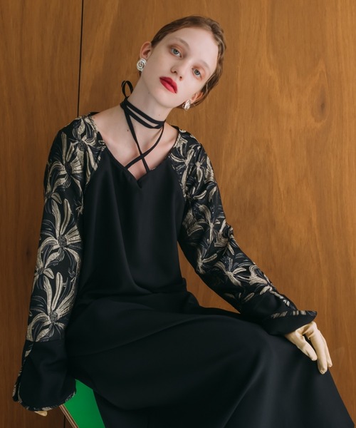 クロスネックジャガードスリーブドレス/Cross Neck JQ Sleeve Dress