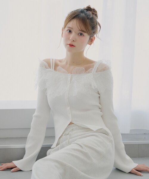 SALON by Chico】フラワーレースオフショルリブデザインニット