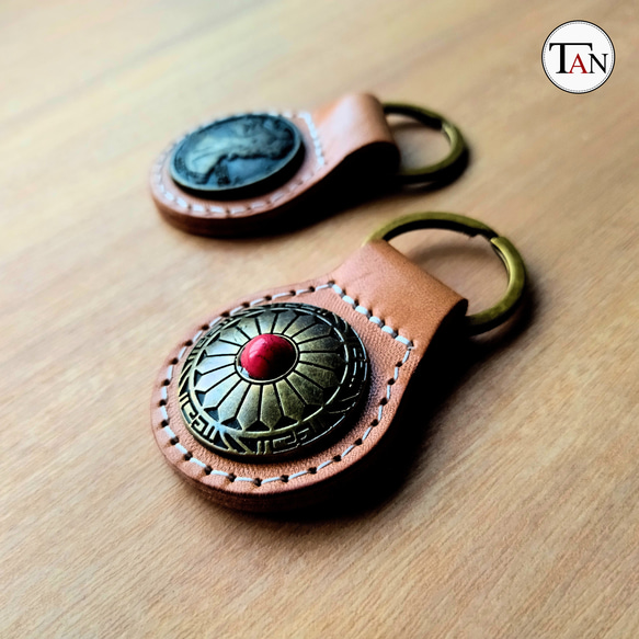 栃木レザーで作ったヌメ革のキーホルダー 1個】 牛革 レザー 本革