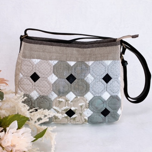 パッチワークバッグ作成キット/オクタゴンフラワーのショルダーバッグ