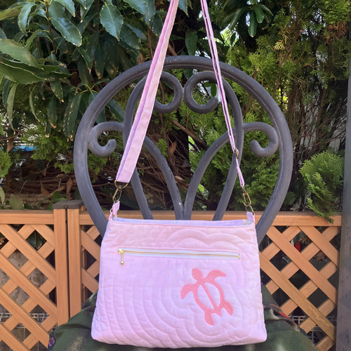 ハワイアンキルト ショルダーバックタイプB 白ネイビー ショルダー