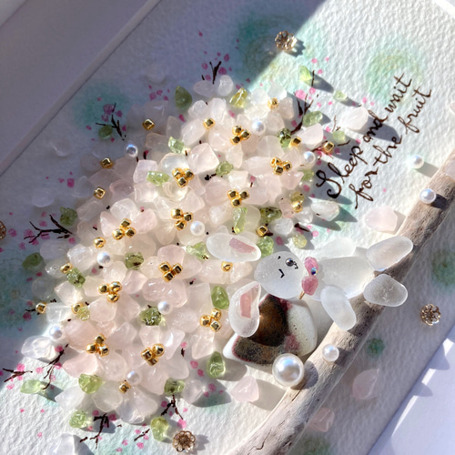 お昼寝うさぎ〜桜〜 シーグラス／天然石／フレームアート／壁掛け