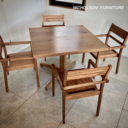 テーブル脚 木製一本脚 十字タイプ オーク材（スリーサイズ）［ 定番品