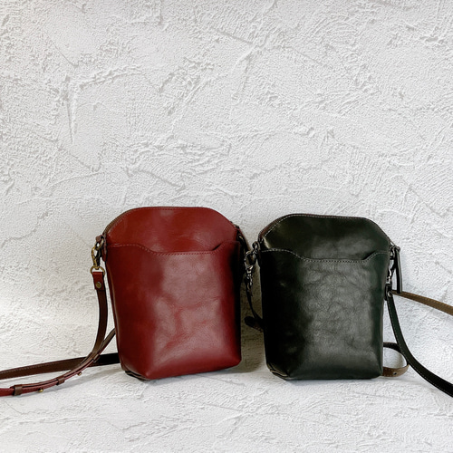 ショルダーバッグ ワイン レッド 赤 ブラック 黒 イタリアン レザー 革