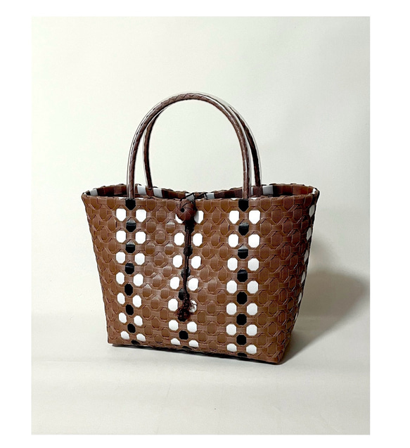 ppバンドの プラカゴバッグ ～Mサイズ～ 雨に強い かごバッグ チョコ