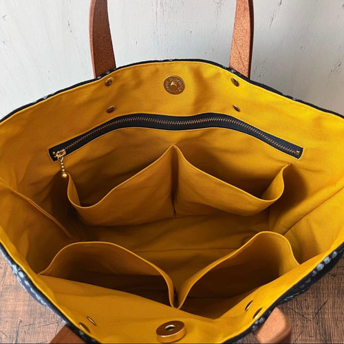 Mサイズ ミナペルホネン dop タンバリン トートバッグ ネイビー 機能