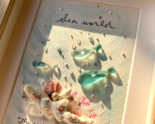 海の世界 シーグラス／天然石 ／フレームアート／ 北欧雑貨 壁掛け額