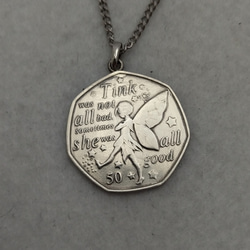 ハリー・ポッター ホグワーツ城 イギリスのコインネックレス