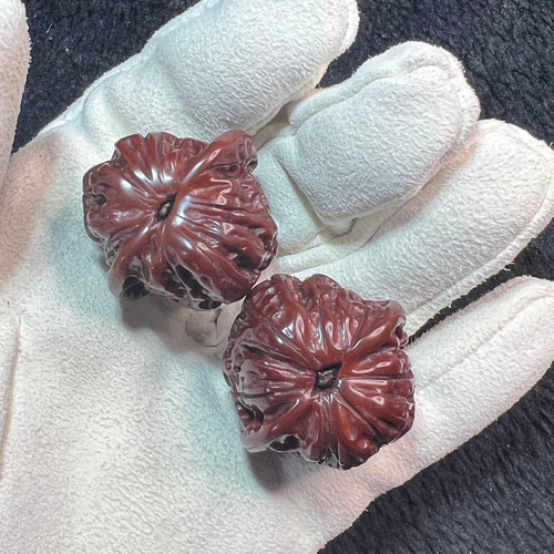 遊ぶ胡桃、文玩核桃、【磨盤のぼんやり尖い獅子クルミ】363330/32.2g