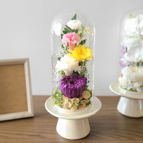 送料無料】豪華な彩りガラスドーム仏花(大)/プリザーブドフラワー