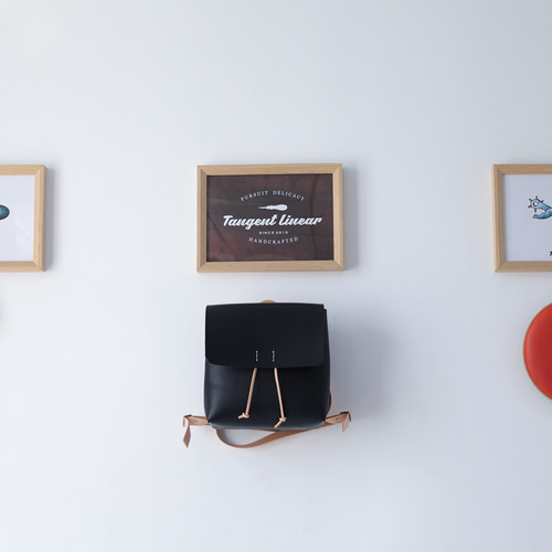 牛革手作りリュックサックレザーバックパック リュック・バックパック