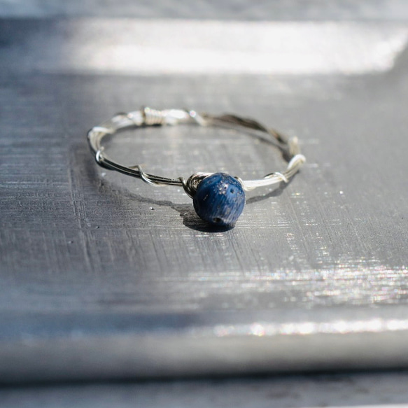 コーラル(珊瑚) ブルースポンジサンゴ ラウンド4mm/リング k14gf