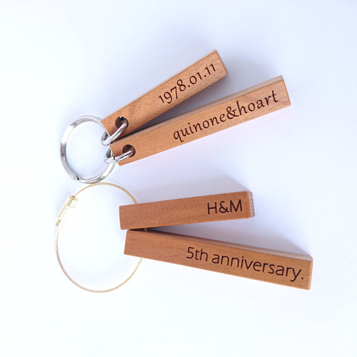 ふたつながら】 キーホルダー 木製 名前入り 名入れ 木婚式 オーダー