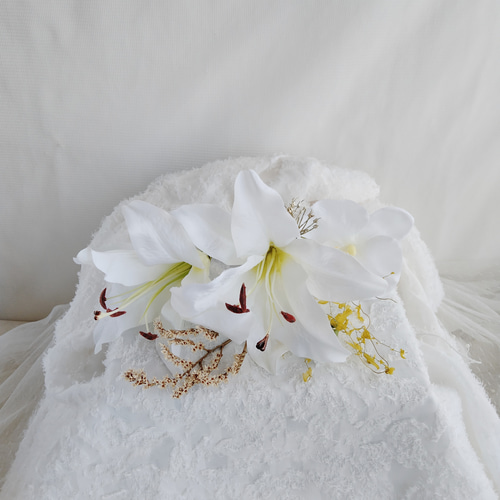 カサブランカ（百合）と胡蝶蘭のヘッドドレス ヘアアクセサリー