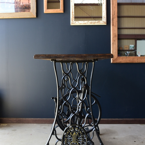 SINGER最も美しい脚 アンティークミシンテーブル デスク サイズ変更可