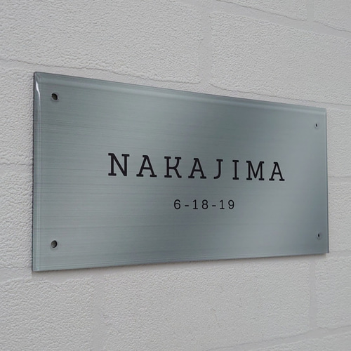 屋外対応】ステンレスシルバー調アクリル表札＊透明4辺45度斜め