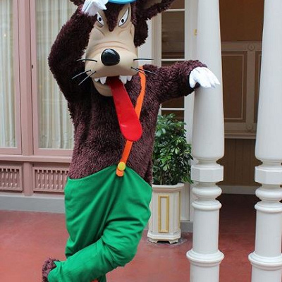 ビッグ・バッド・ウルフ| キャステル | CASTEL ディズニー情報