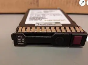 Solidigm™ Solid State Drive D3-S4520 Series (960GB, 2.5in SATA 6Gb